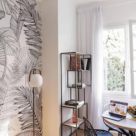 New Stylish 2 Min From The *